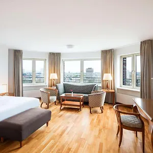 https://lindner-hotel-and-residence-main-plaza.frankfurtammainhotels.com